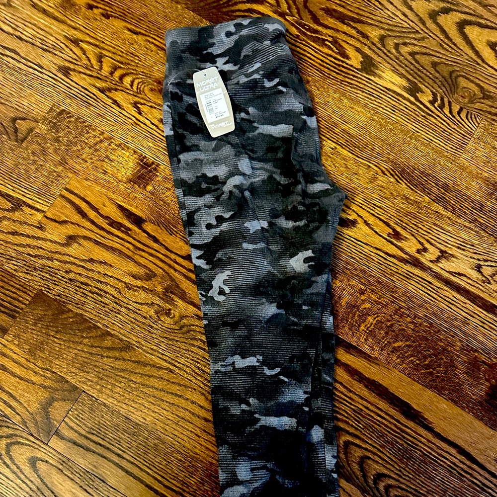 Motet Ultra cloud Camo leggings